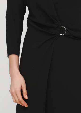 Черное деловое платье на запах Uterque однотонное