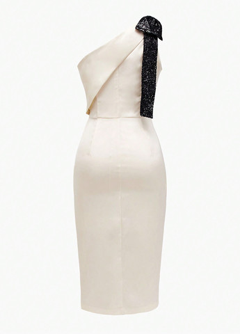 Світло-бежева вечірня, коктейльна сукня на одне плече SHEIN однотонна