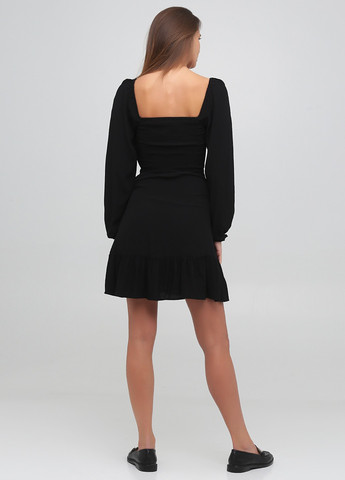 Черное кэжуал платье силуэтная, клеш Monki однотонное