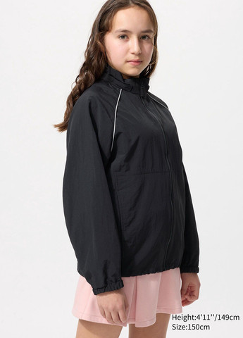 Чорна демісезонна вітровка Uniqlo