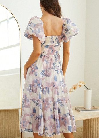 Светло-лиловое кэжуал платье с юбкой-солнце SHEIN с цветочным принтом