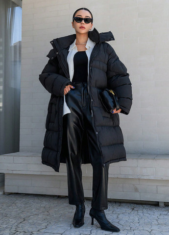 Черная зимняя куртка SHEIN