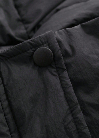 Черная зимняя куртка SHEIN