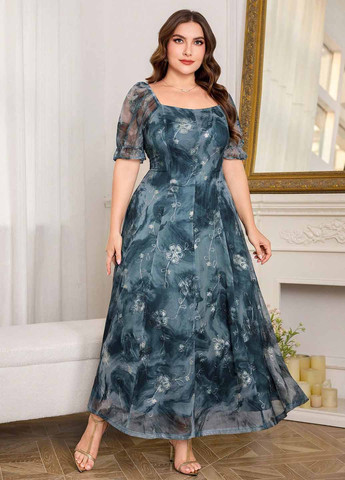 Комбинированное праздничный, кэжуал платье клеш SHEIN с абстрактным узором