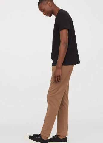 Черная футболка H&M