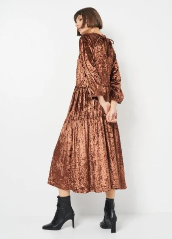 Коричнева сукня демісезон Selected Femme