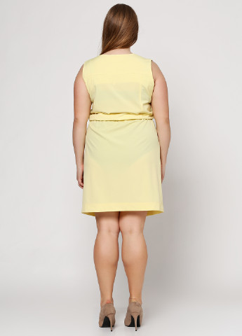 Желтое кэжуал платье Ut однотонное