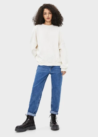 Молочний світшоти Bershka однотонний без декору (248895739)