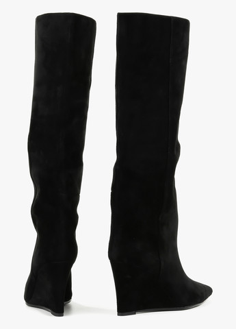 Осенние сапоги Le'BERDES