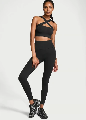 Топ Victoria's Secret (333332172)