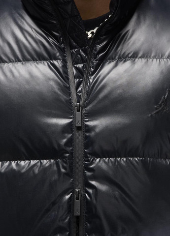 Чорна зимня куртка fv7271-010 Jordan Air Flight