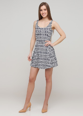Комбинированное кэжуал платье клеш H&M с геометрическим узором