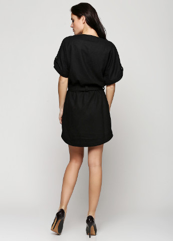 Черное кэжуал платье RVCA