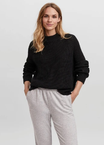 Чорний демісезонний светр Vero Moda
