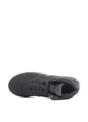 Черные осенние ботинки Nike