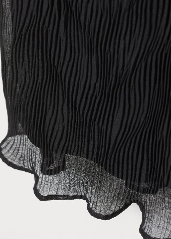 Черное коктейльное платье H&M однотонное