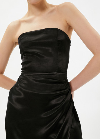 Чорна коктейльна сукня з відкритими плечима KOTON однотонна