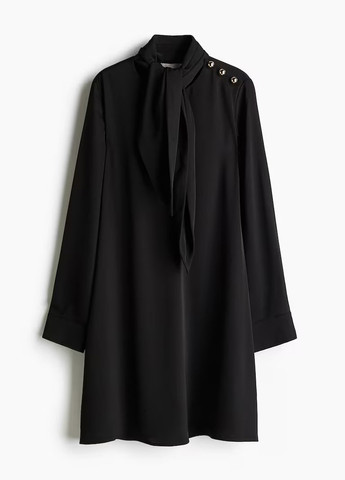 Чорна кежуал cукня а-силует H&M однотонна