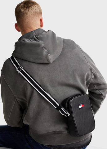 Сумка Tommy Jeans (347731606)