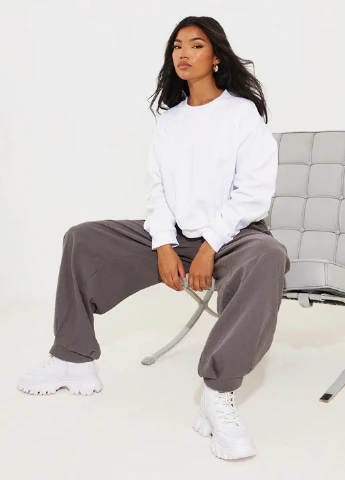 Белый свитшот PrettyLittleThing однотонный без декора (254799086)