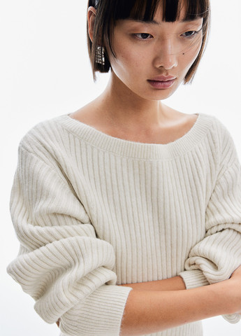 Кремовое кэжуал платье платье-свитер H&M однотонное