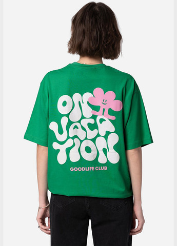 Футболка On Vacation (307025969)