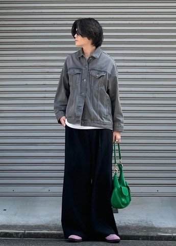 Сіра демісезонна куртка Uniqlo