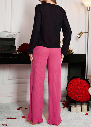 Комбінована всесезон піжама (лонгслів, штани) лонгслів + брюки SHEIN