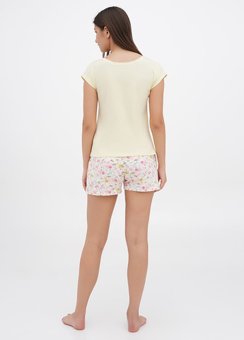 Светло-желтая всесезон пижама (футболка, шорты) футболка + шорты Lucci