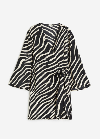 Черное кэжуал платье на запах H&M зебра