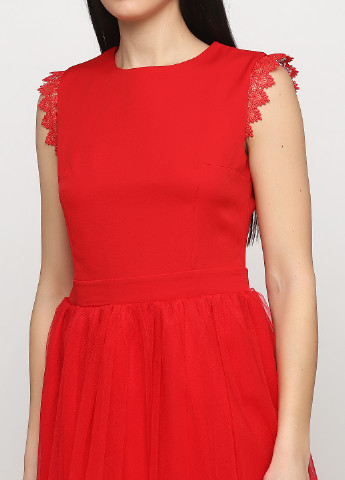 Красное коктейльное платье а-силуэт Sedato однотонное