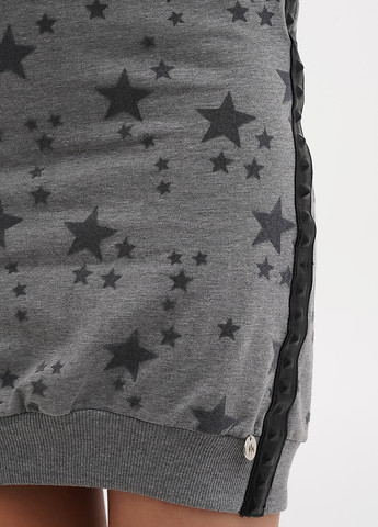 Серое кэжуал платье платье-свитшот Met звезды