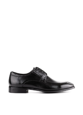 Черные классические туфли Le'BERDES на шнурках