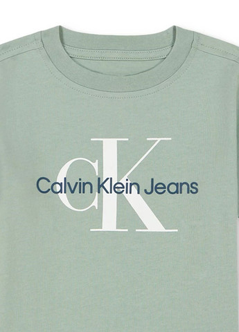 Комбінований літній комплект (футболка, шорти) Calvin Klein