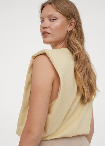 Светло-бежевая летняя блуза H&M