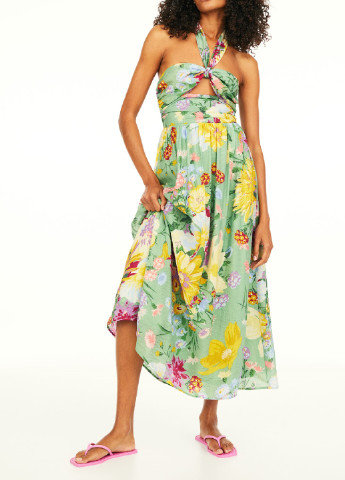 Зеленое кэжуал платье H&M с цветочным принтом