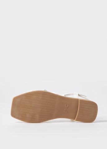 Сандалії Uniqlo (300517528)