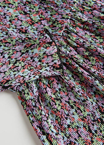 Комбинированное кэжуал платье на запах Reserved с цветочным принтом