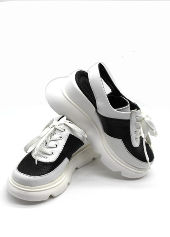 Чорно-білі осінні кросівки Rifellini