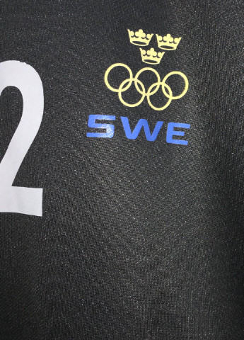 Черный свитер H&M