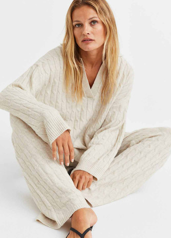 Кремовий демісезонний светр H&M