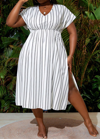 Білий кежуал, пляжна сукня кльош SHEIN в смужку