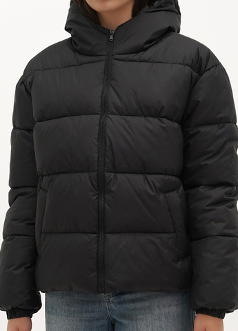 Чорна демісезонна куртка EQUILIBRI