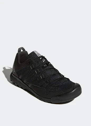 Черные демисезонные кроссовки adidas