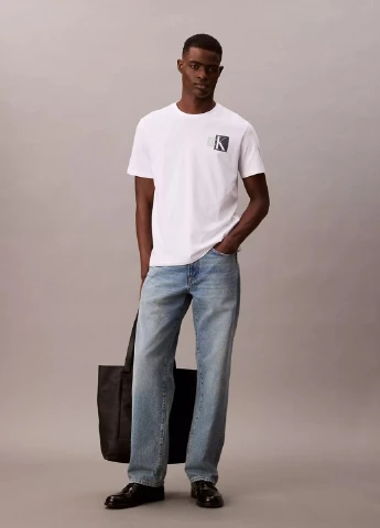 Белая футболка Calvin Klein