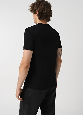 Черная футболка Promin