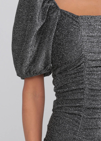 Серебряное вечернее платье футляр H&M однотонное