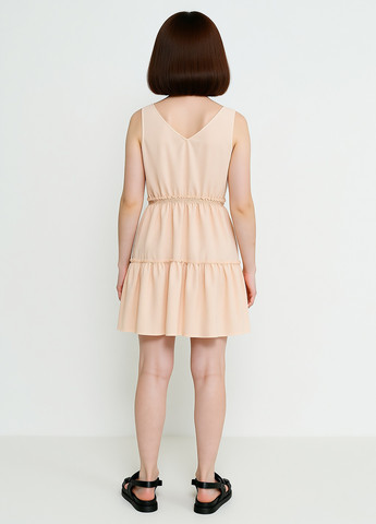 Пудровое кэжуал платье клеш House однотонное