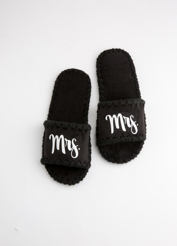 Черные тапочки Family Story