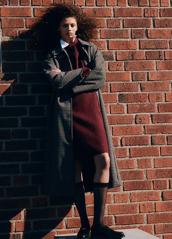 Бордовое кэжуал платье платье-свитер H&M однотонное